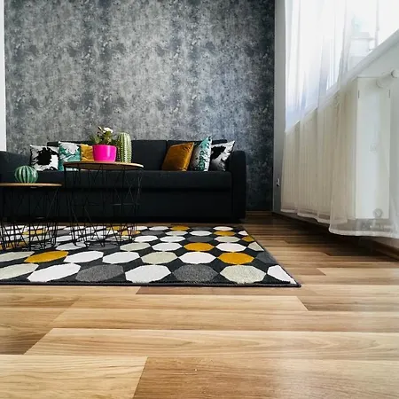 בודפשט Happy Living Apartment W Balcony מראה חיצוני תמונה