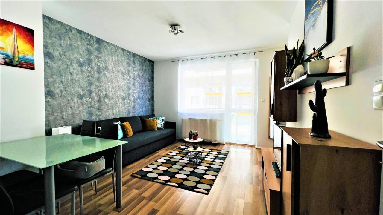 Апартаменти Happy Living W Balcony Будапешт